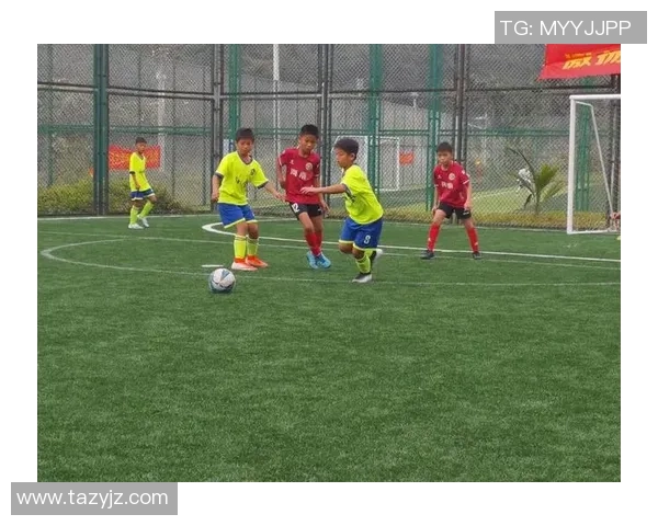 书包足球:探索球星背后的梦想与激情,激发青少年运动热情